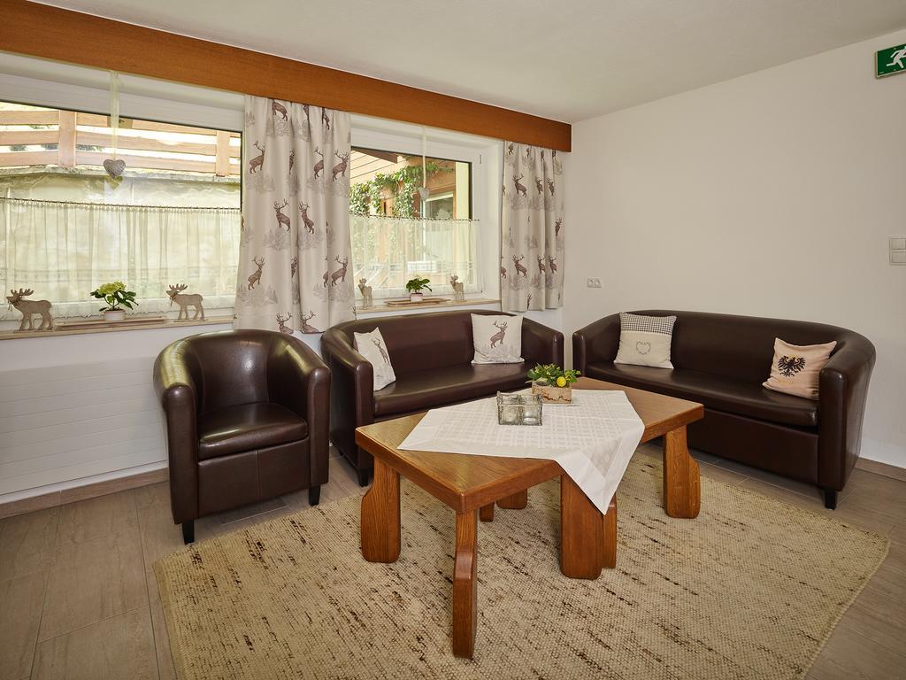 Appartement Gaestehaus Bergkristall Сьолден Екстериор снимка